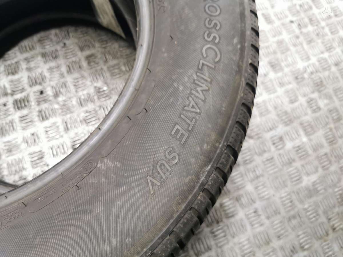 Michelin, всесезонные 215/70 R17
