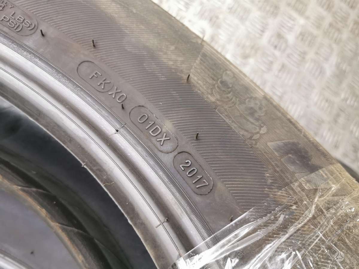 Michelin, всесезонные 215/70 R17