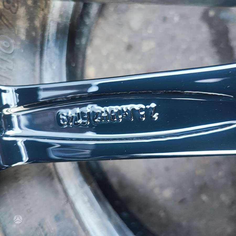 Volkswagen, light alloy, R18