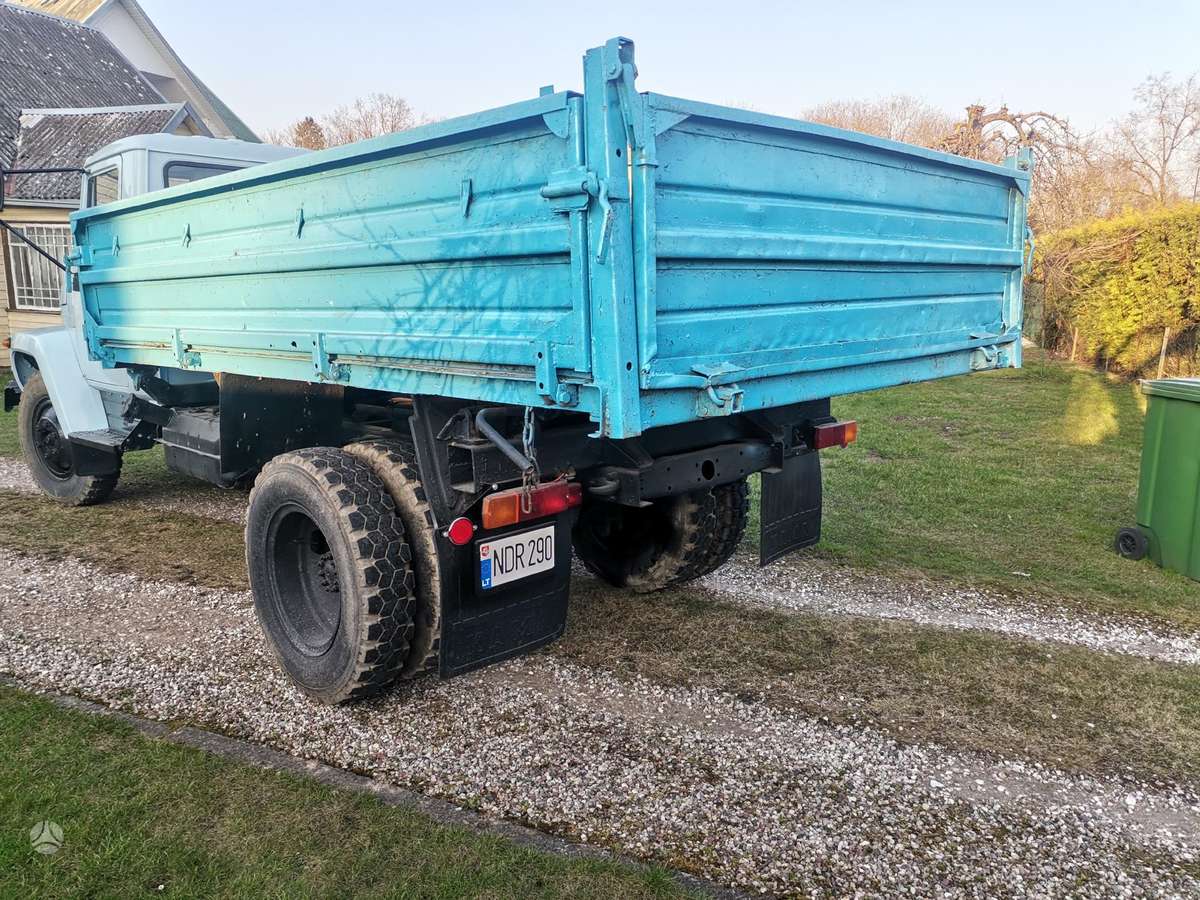 GAZ 3307, dumpers / tippers
