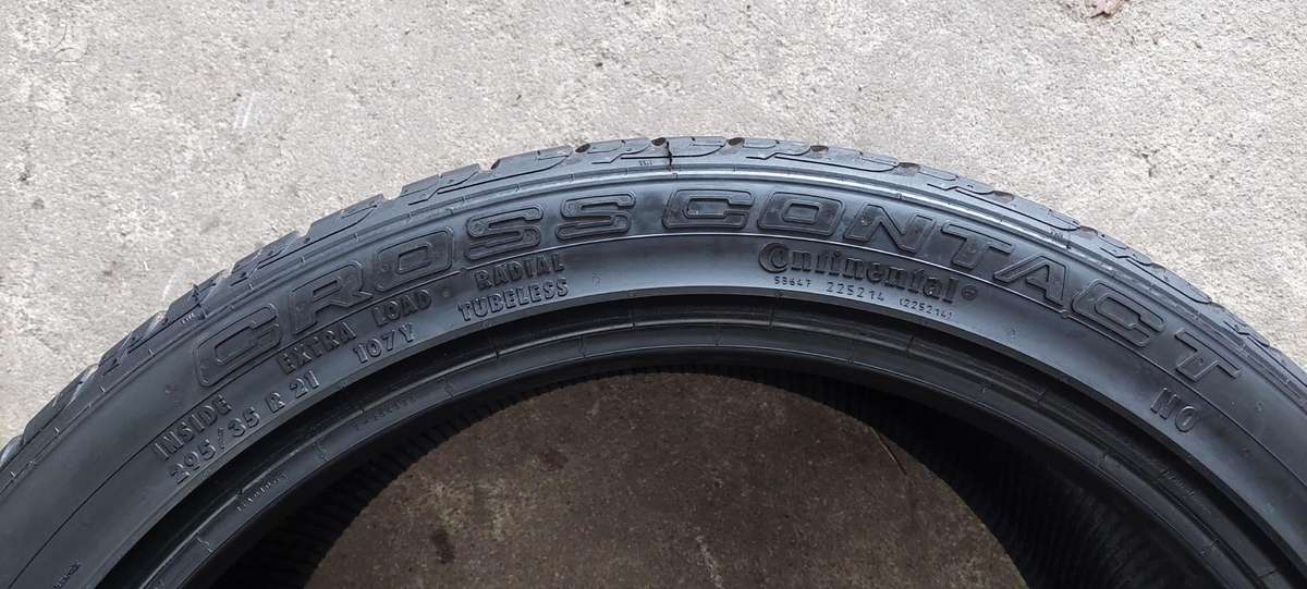 Continental, summer 295/35 R21