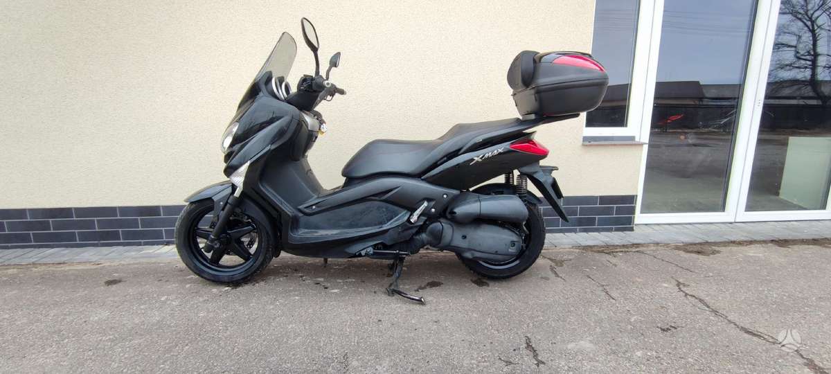 Yamaha X-max 125cc, scooters / mopeds