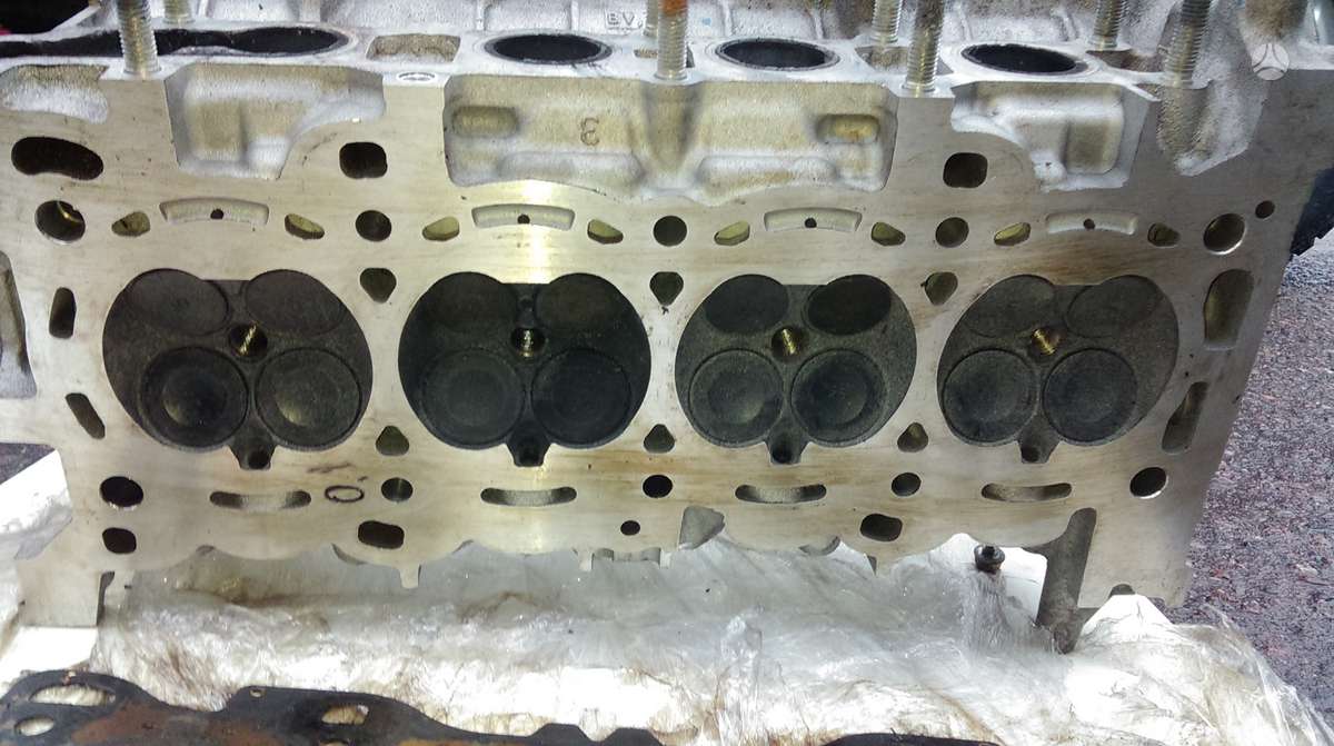 Mazda CX-7, L3k9, variklio detalės