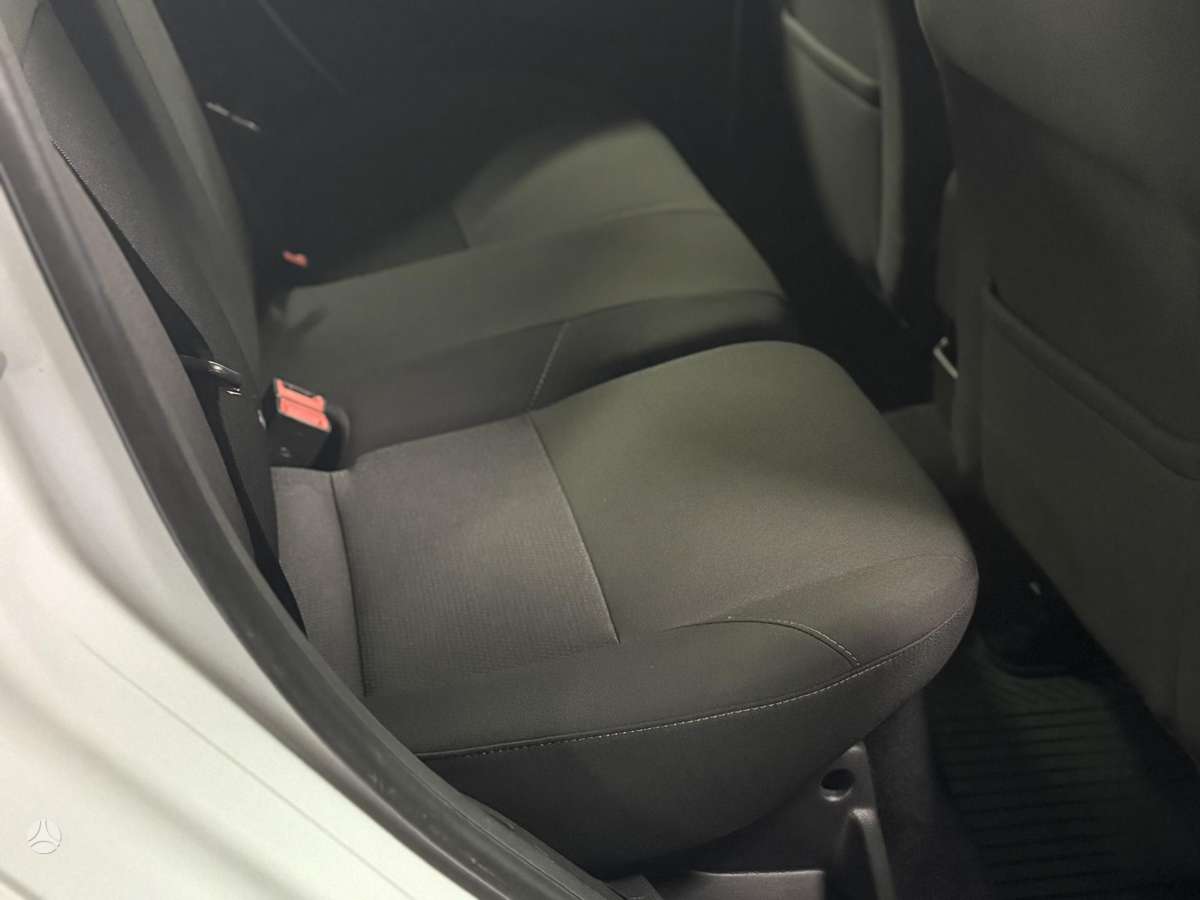 Ford Focus, 1.0 l., Седан