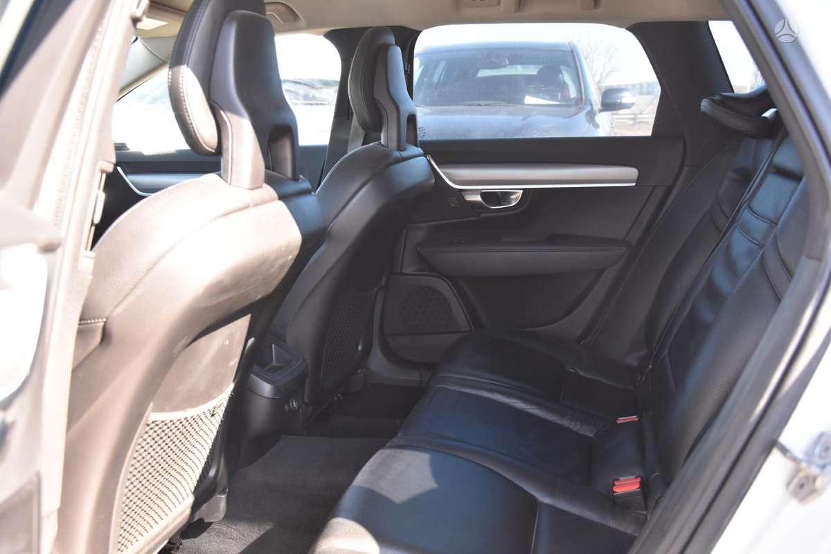 Volvo V90, 2.0 l., Универсал