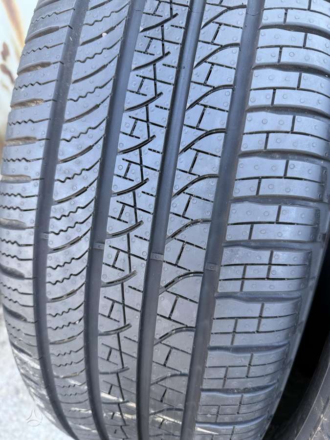 Pirelli Scorpion zero, всесезонные 255/60 R20