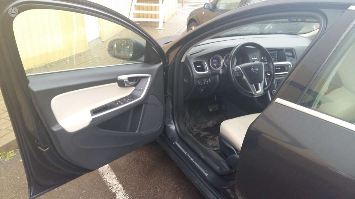 Volvo V60, 2.0 l., Универсал
