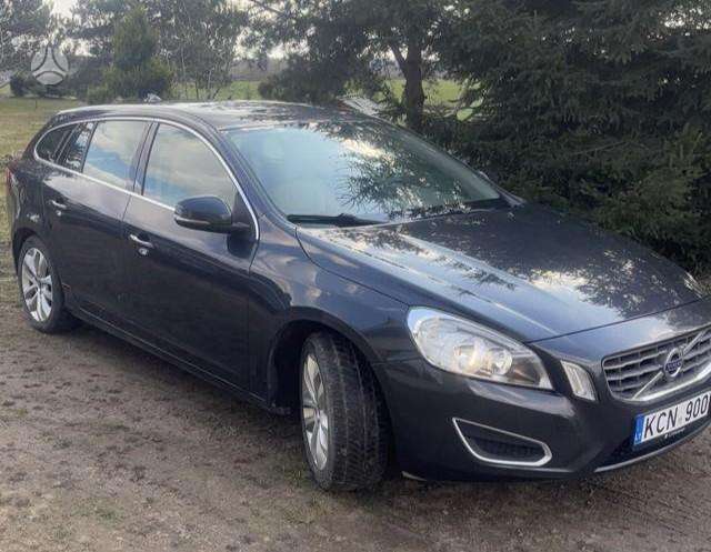 Volvo V60, 2.0 l., Универсал