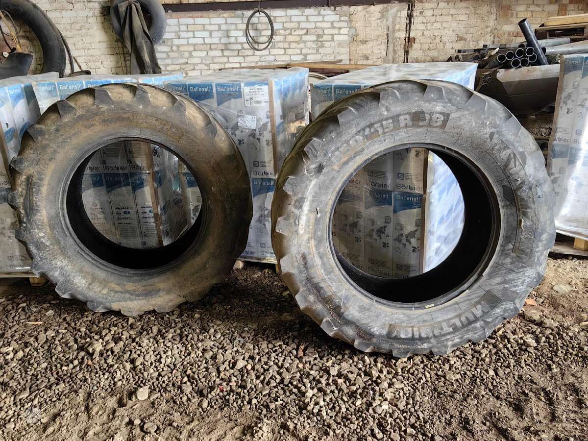 Michelin MICHELIN 650/65R38