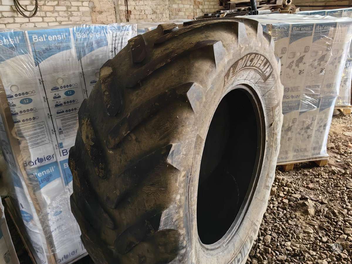 Michelin MICHELIN 650/65R38