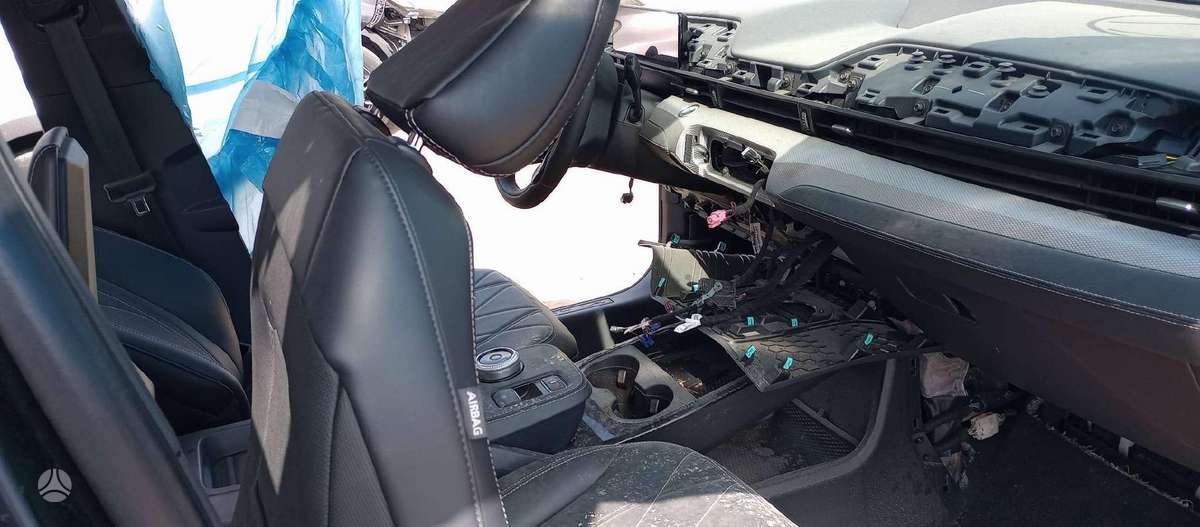 Ford Mustang Mach-E Rida 4246 mi