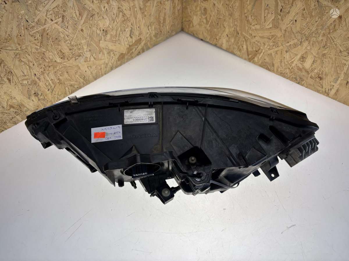 Volvo V90, 31468901, Cen25027