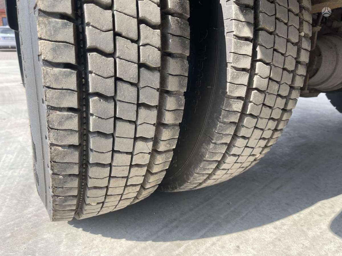 Iveco ML1, bortiniai