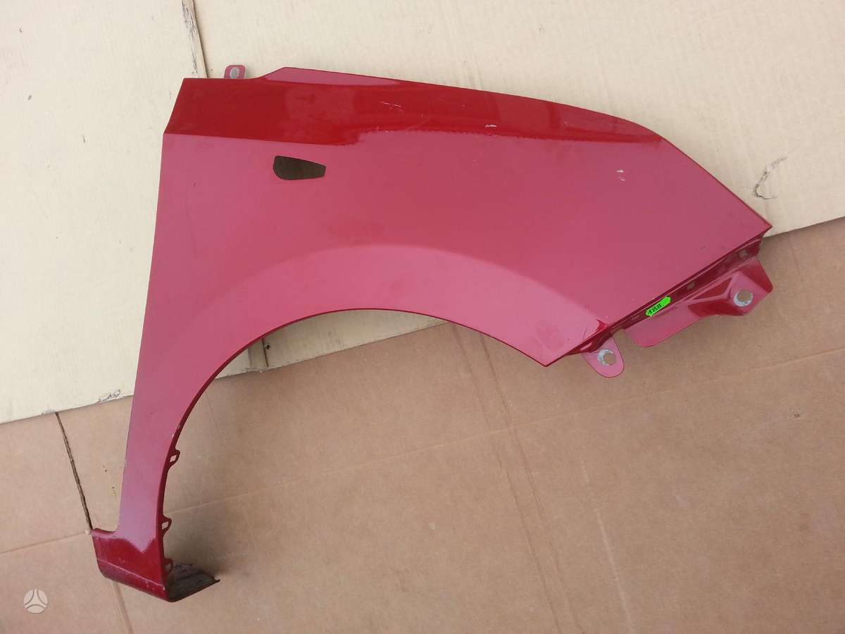 Hyundai i10, B9, kėbulo dalys