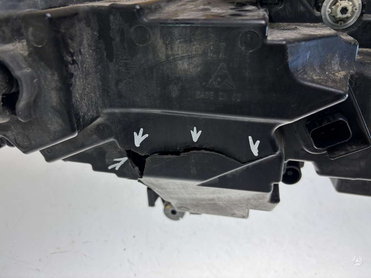 BMW 5 serija, 849527908, Cen25037