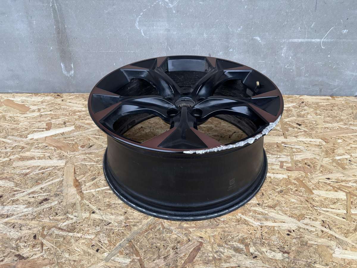 Cupra Formentor, 5FF601025E, Cen25038