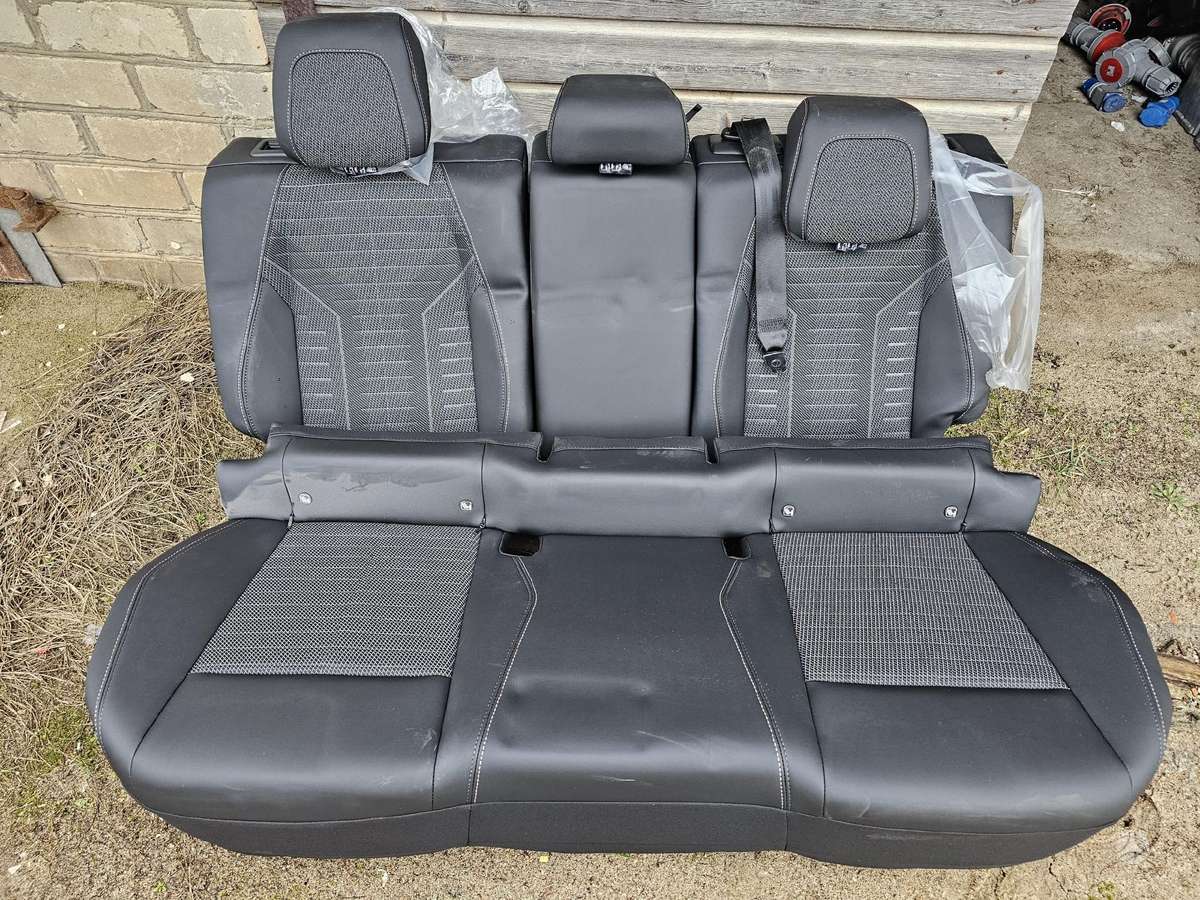 Peugeot 3008 seats