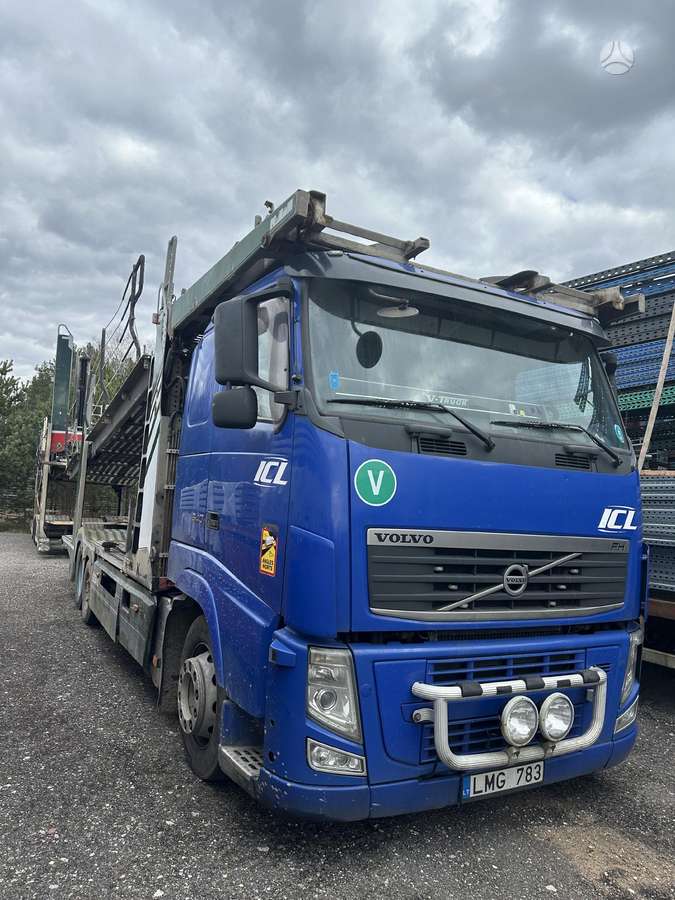 Volvo FH540, автовозы