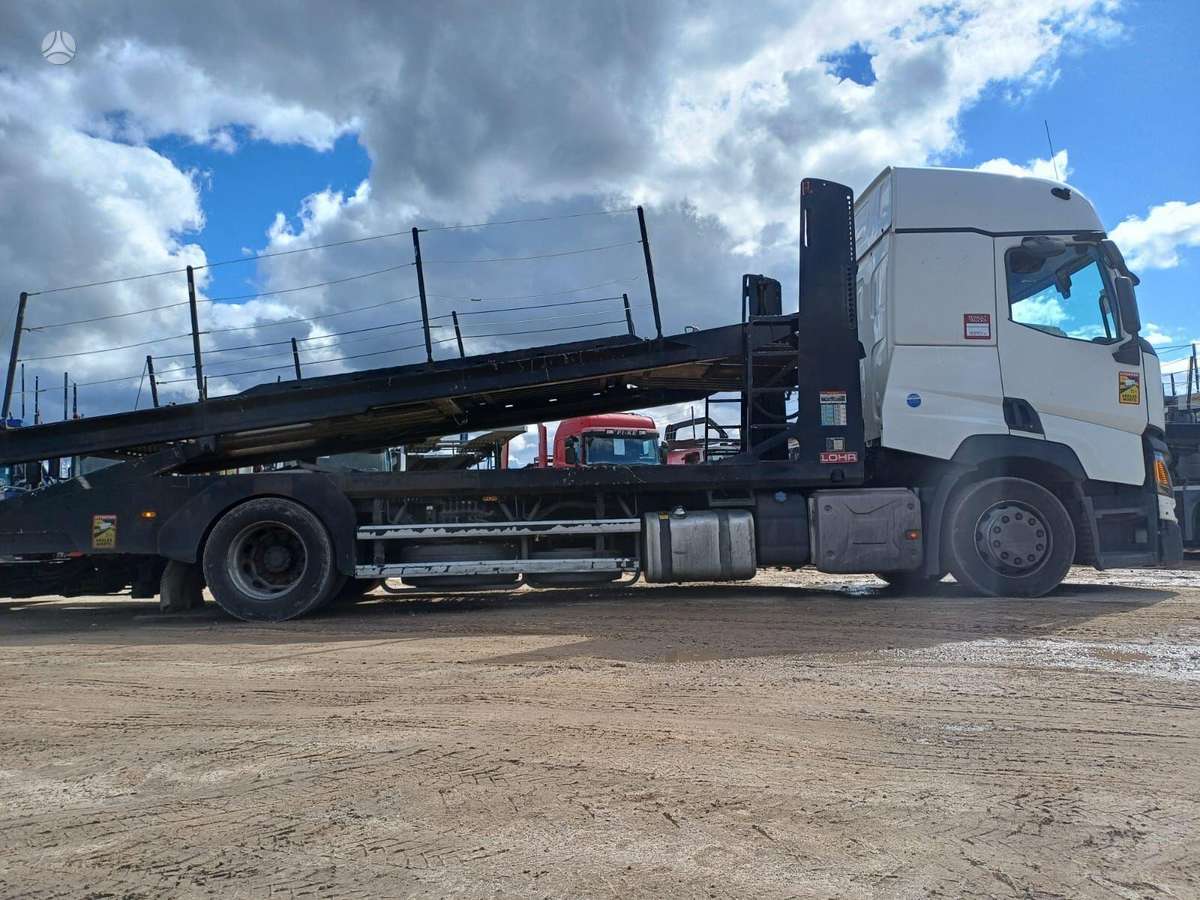 Renault +LOHR 2007, auto transporters