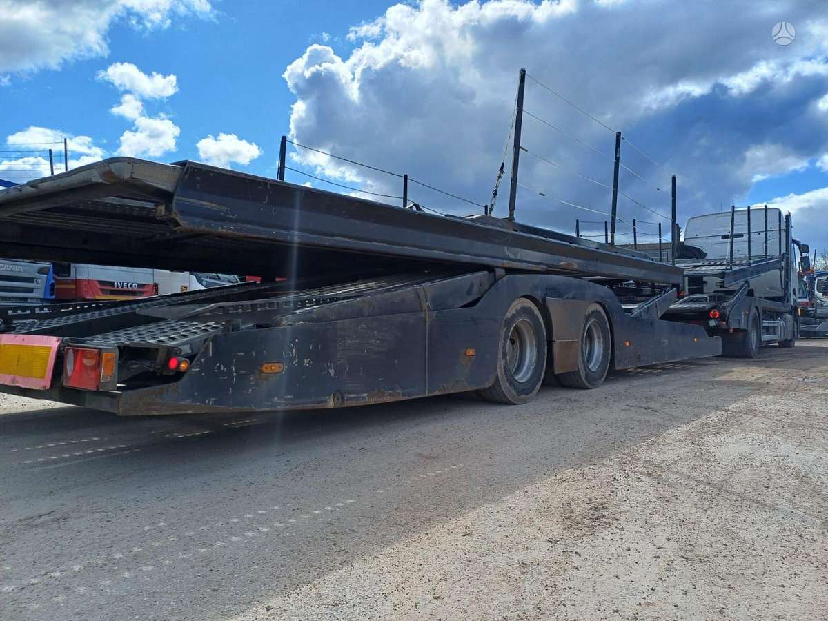 Renault +LOHR 2007, auto transporters