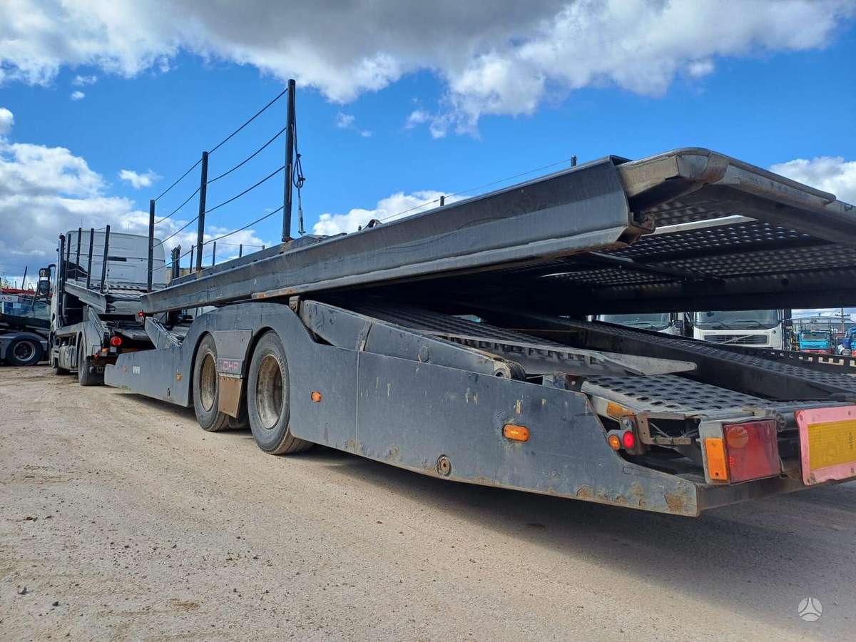 Renault +LOHR 2007, auto transporters