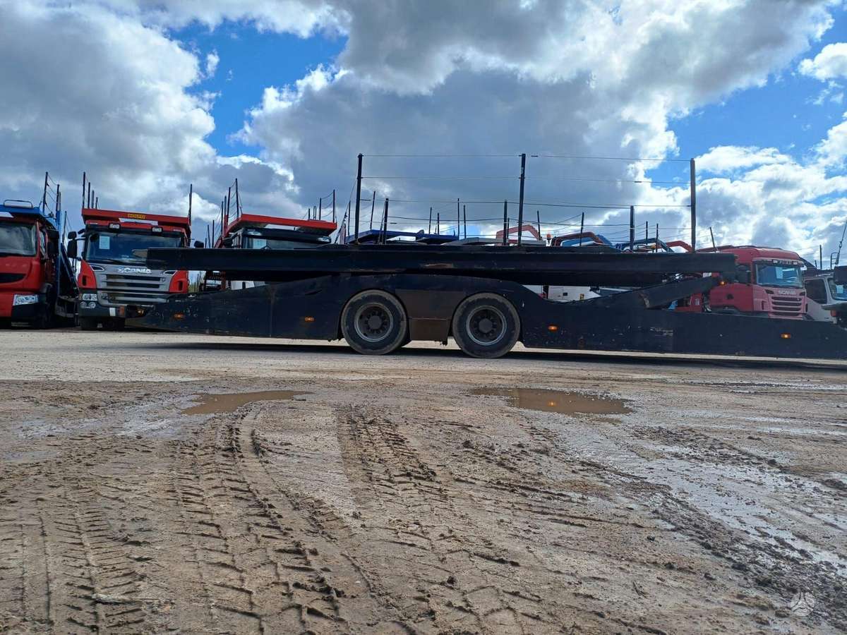 Renault +LOHR 2007, auto transporters