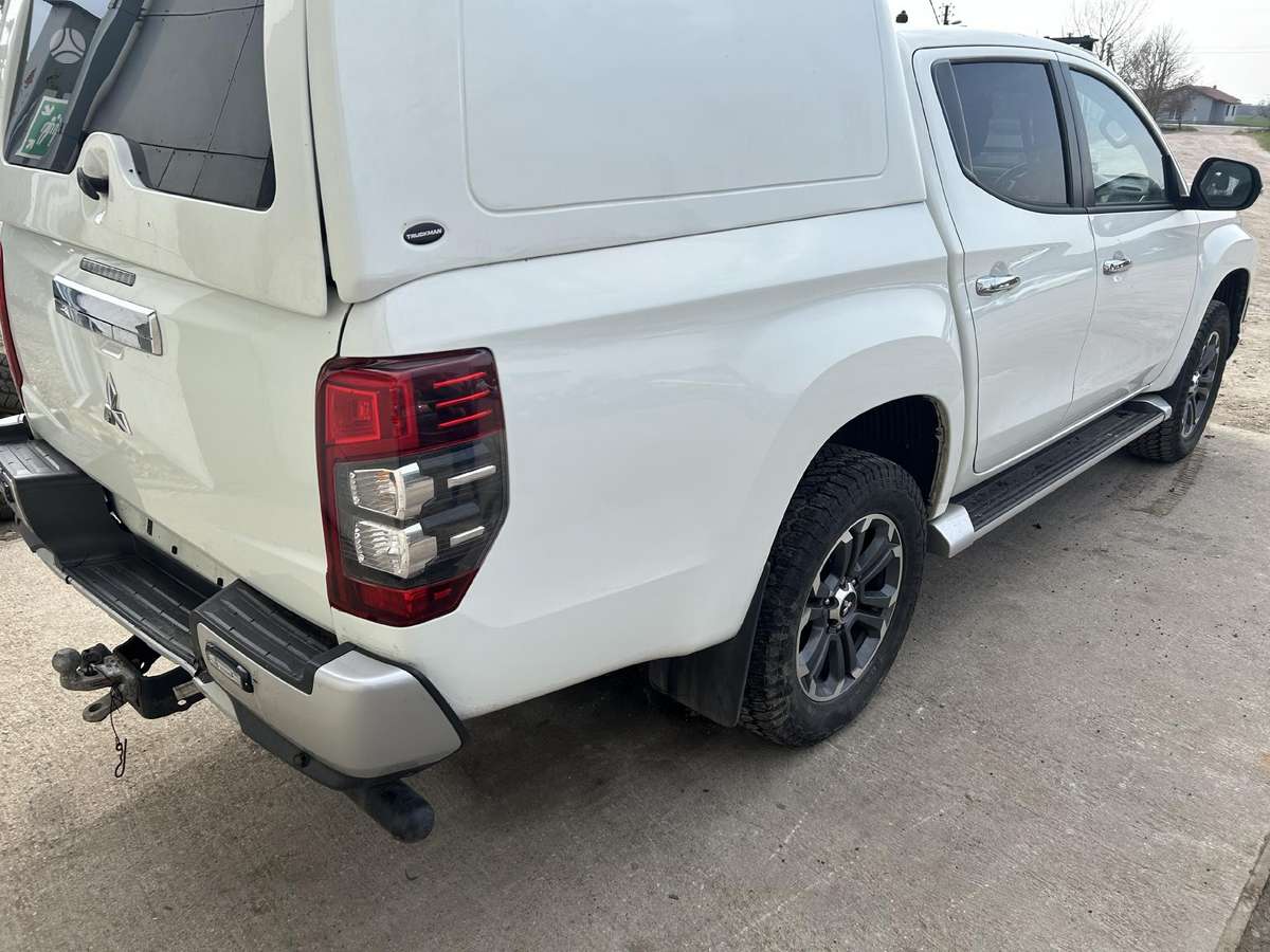 Mitsubishi L200