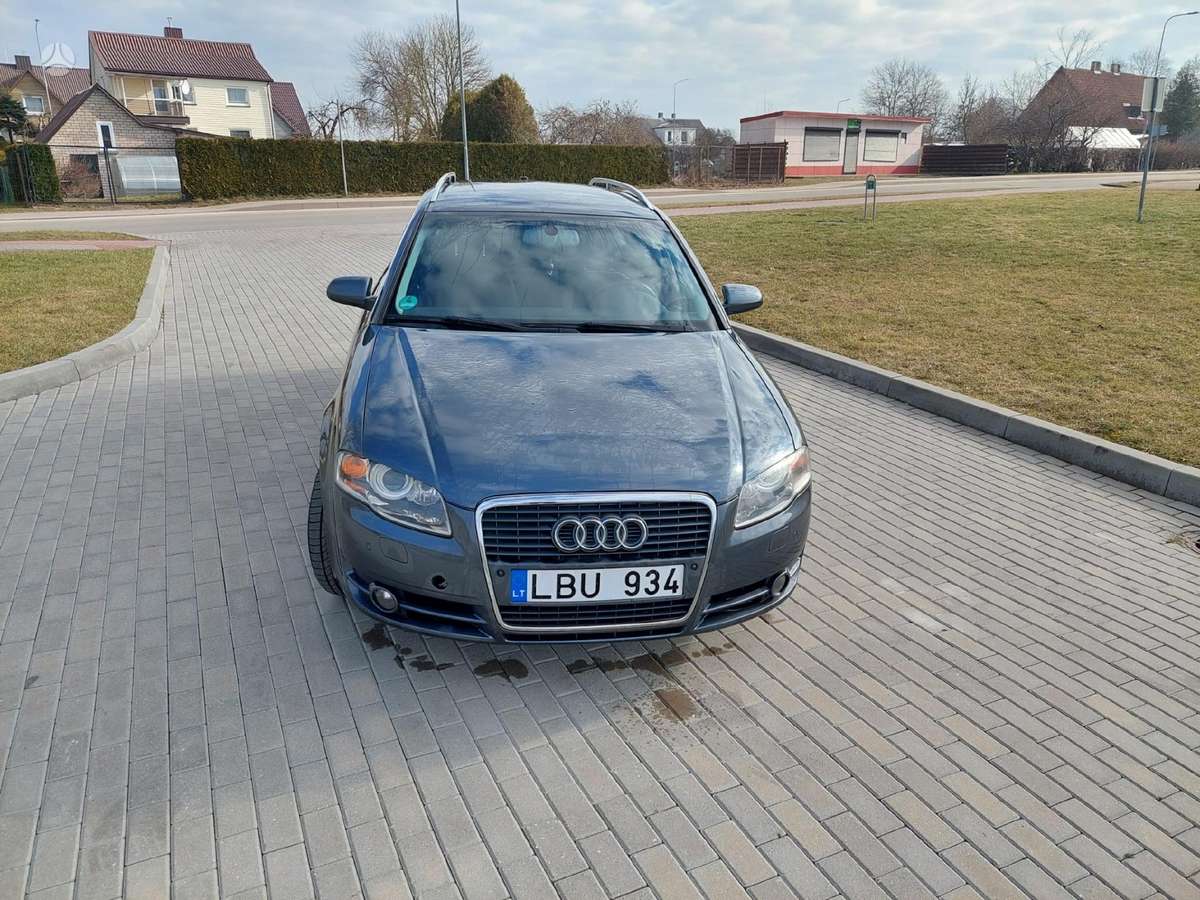 Audi A4, 2.5 l., Седан