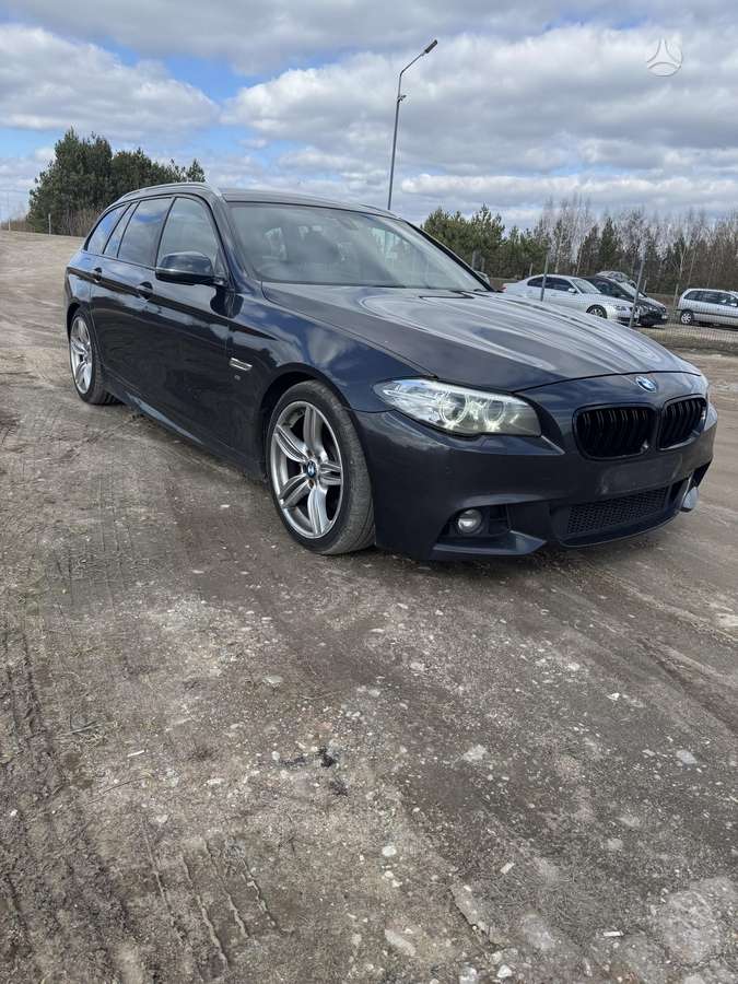 BMW 520 dalimis