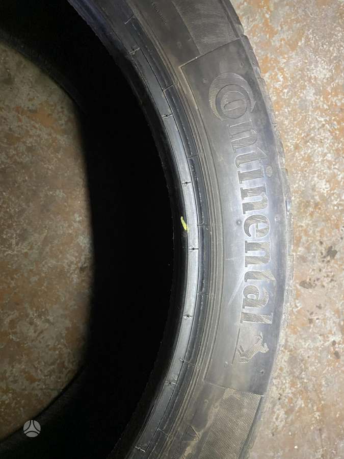 Continental, летние 235/45 R19