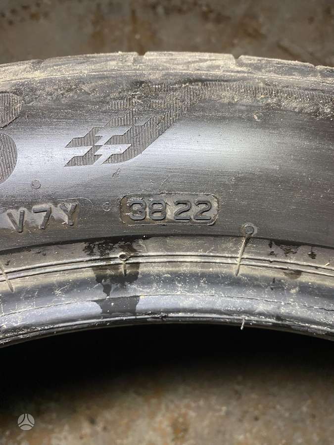 Bridgestone, vasarinės 235/50 R20