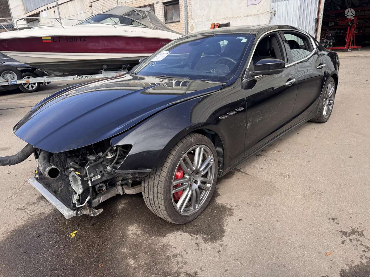 Maserati Ghibli по частям. Dalimis