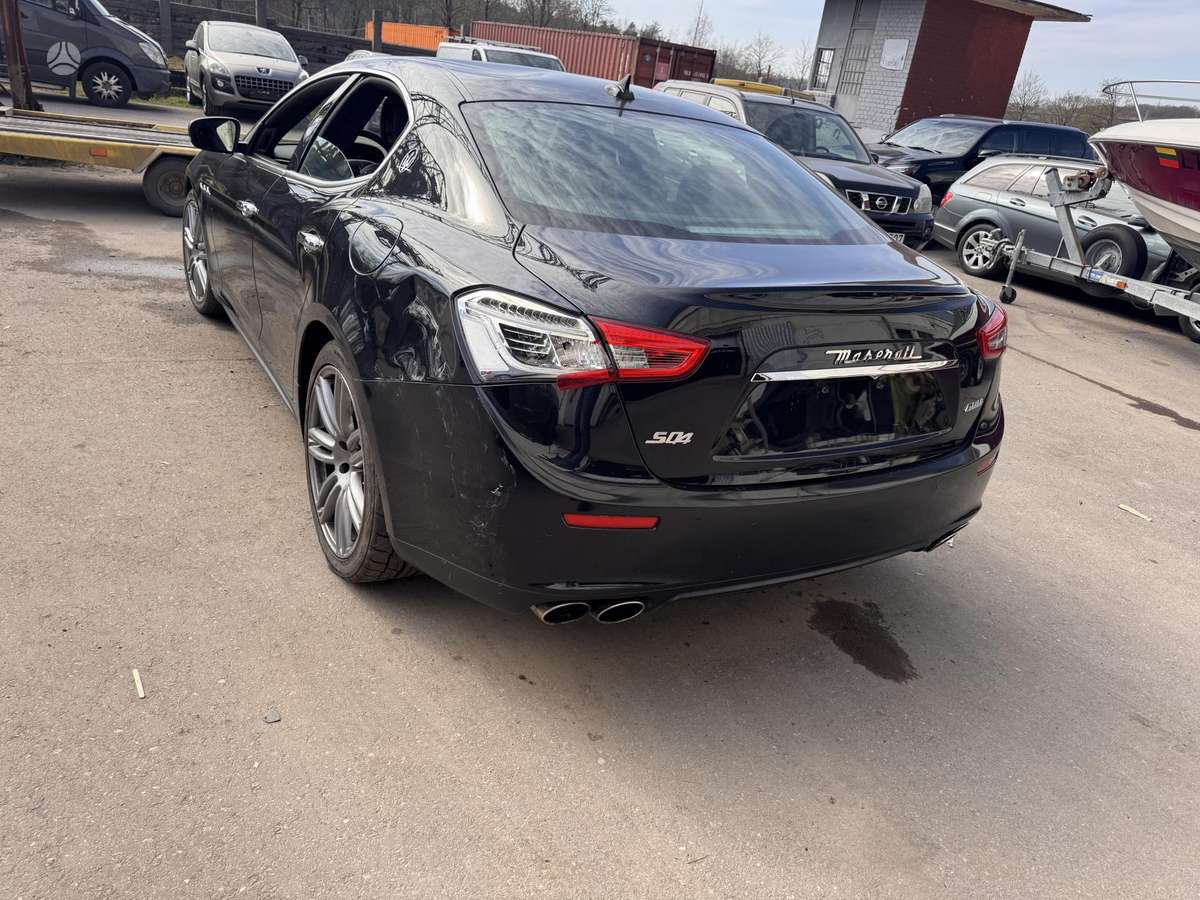 Maserati Ghibli по частям. Dalimis