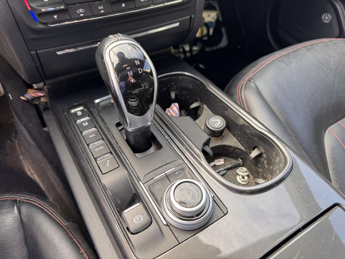 Maserati Ghibli по частям. Dalimis