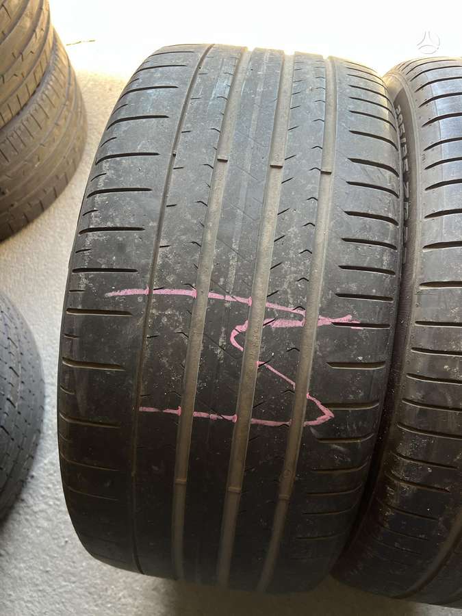 Pirelli P zero PZ4, летние 295/35 R22