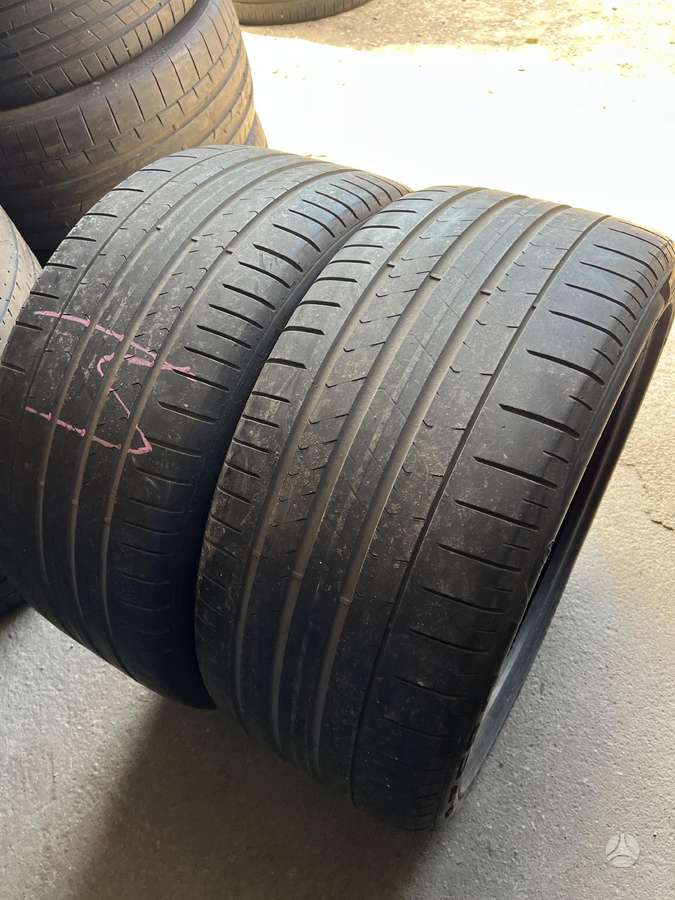 Pirelli P zero PZ4, summer 295/35 R22