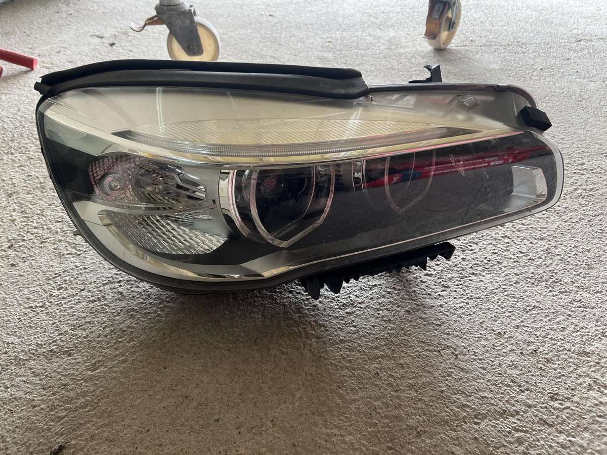 BMW 225 Active Tourer bumpers