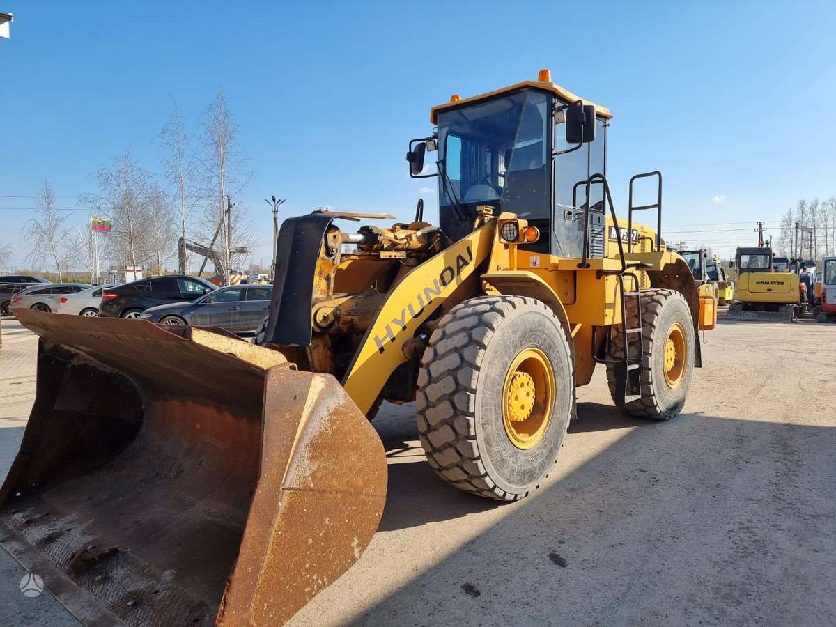 Hyundai HL 757-7, frontal loader