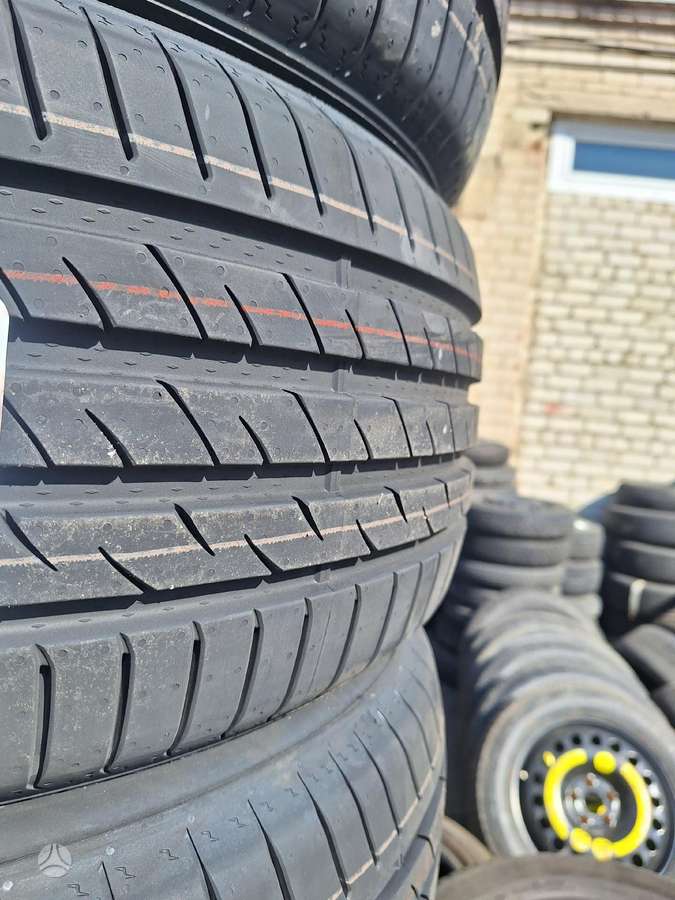 Maxtrek, vasarinės 235/45 R18