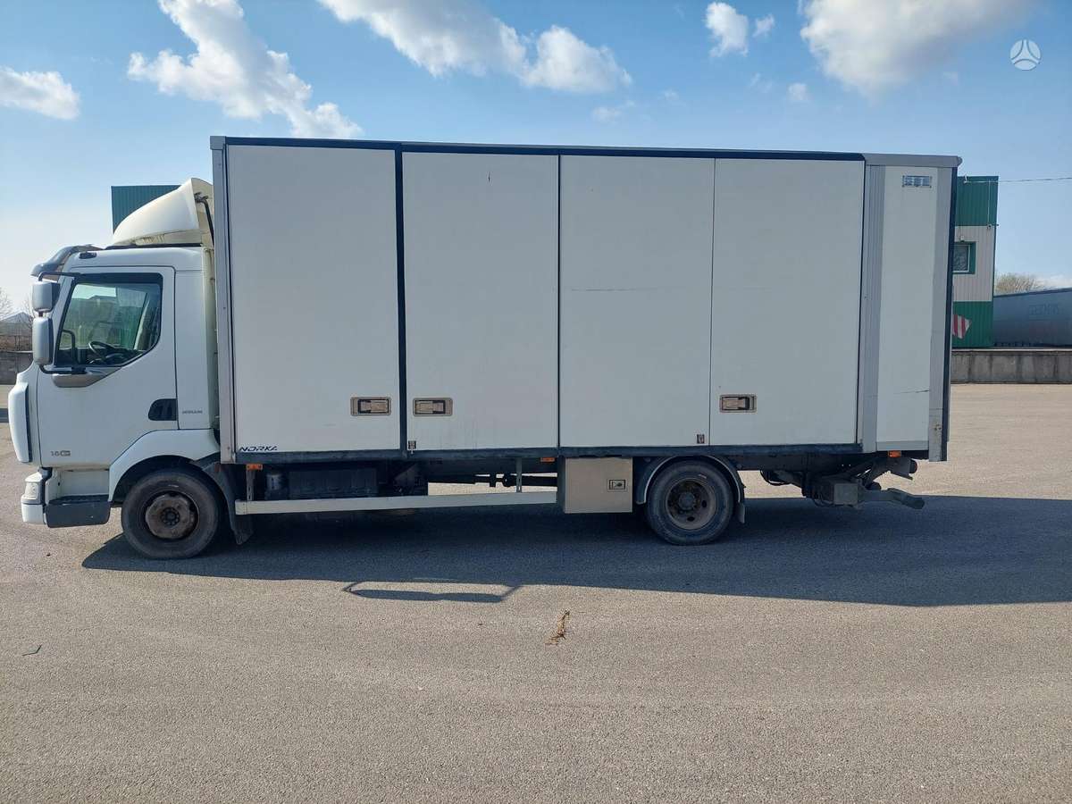 Renault Midlum, box trucks / box vans
