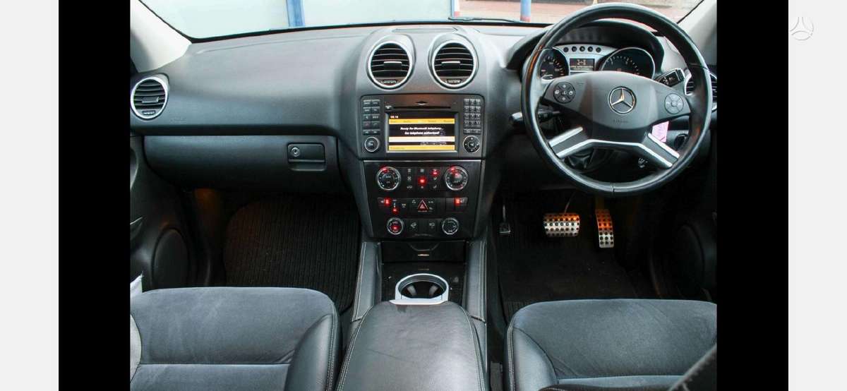 Mercedes-Benz ML350
