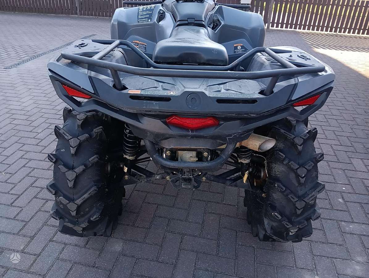 Can-Am Outlander, atv / quad