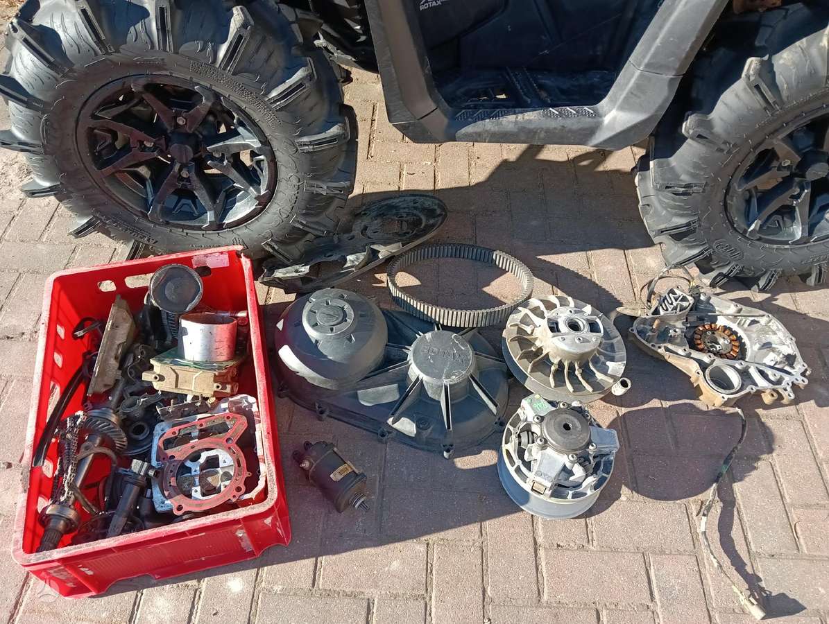 Can-Am Outlander, atv / quad
