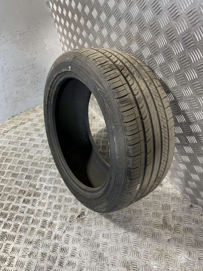 Nexen, летние 245/45 R18