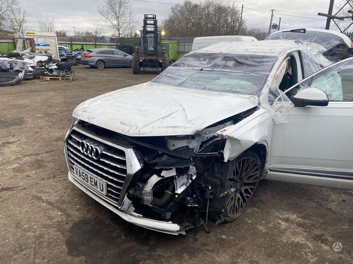 Audi Q7 по частям