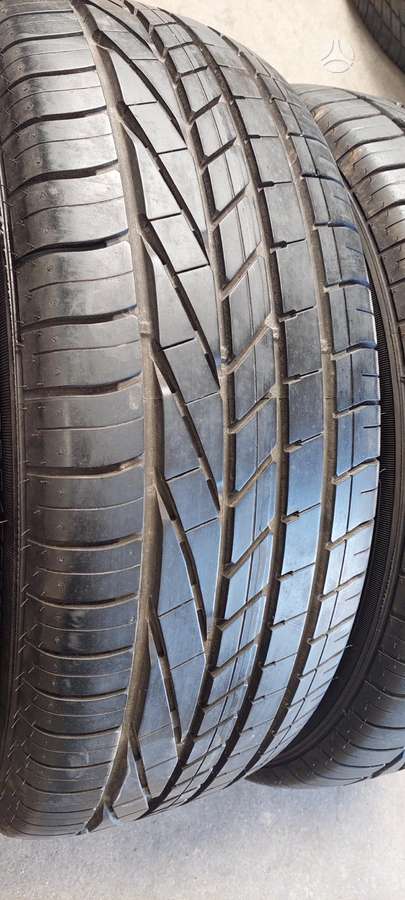 Goodyear, летние 235/55 R19