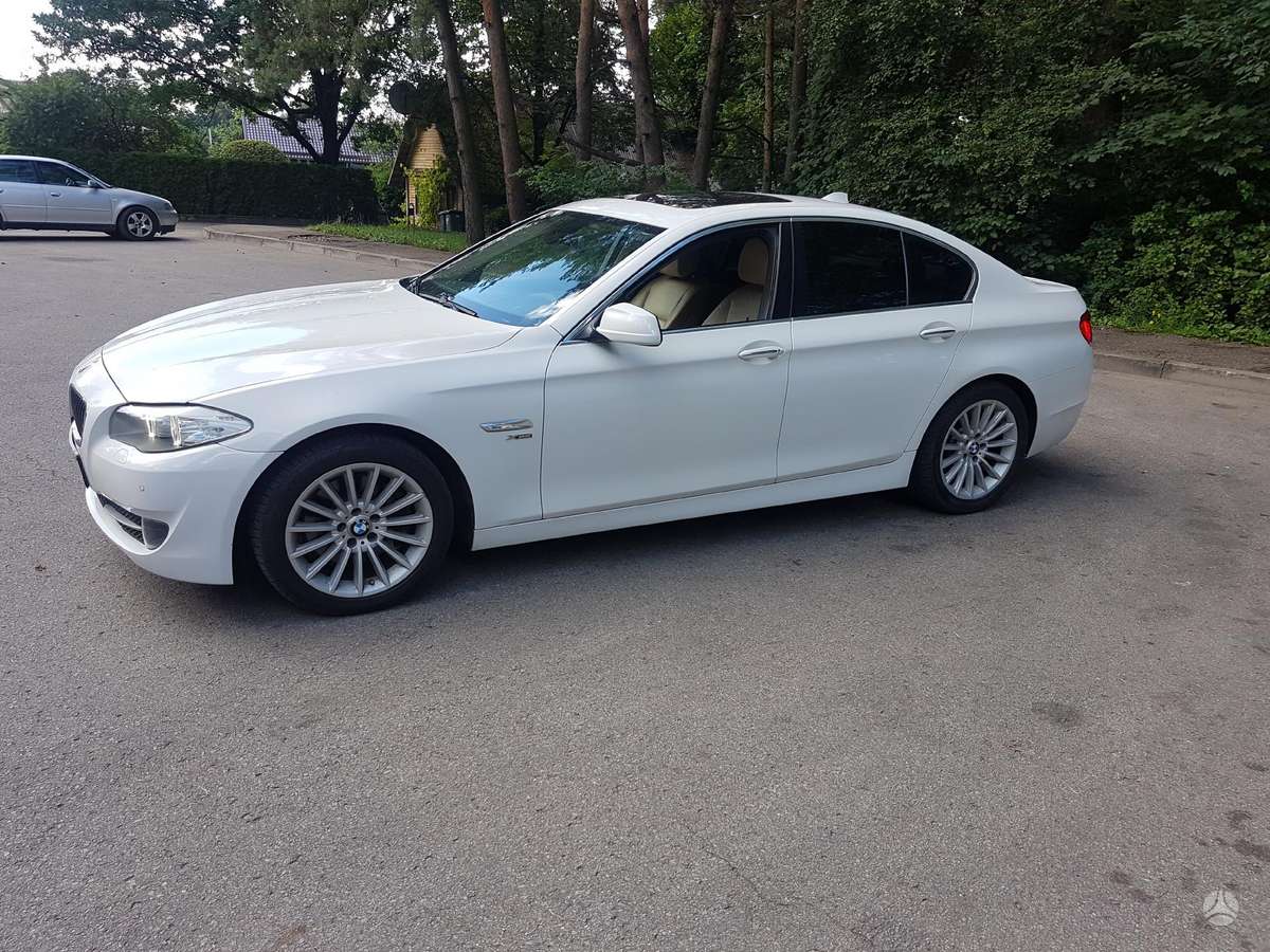 BMW 535, 3.0 l., Седан