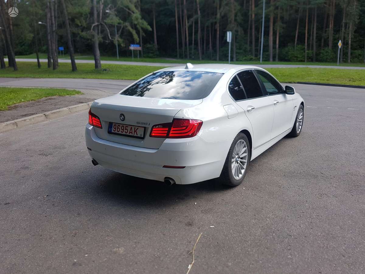 BMW 535, 3.0 l., Седан