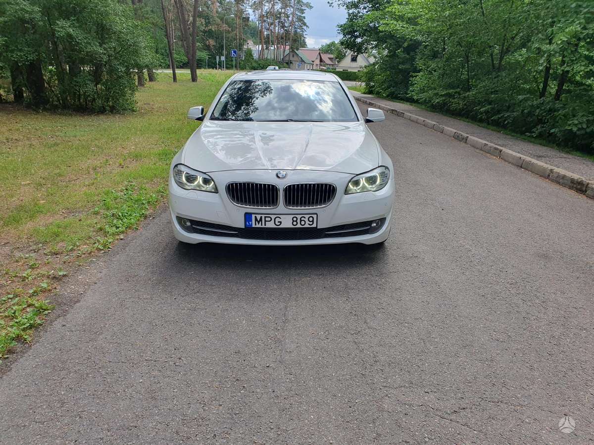 BMW 535, 3.0 l., Седан