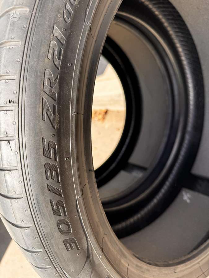 Pirelli, vasarinės 265/40 R21